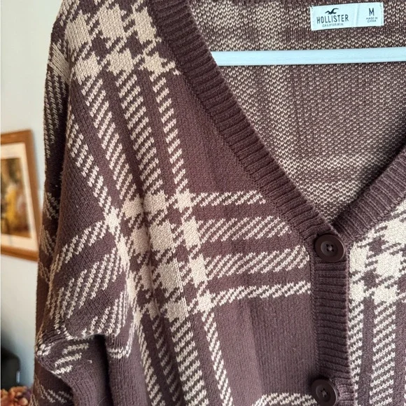 Hollister Brown Plaid Cardigan - Picture 2 of 4